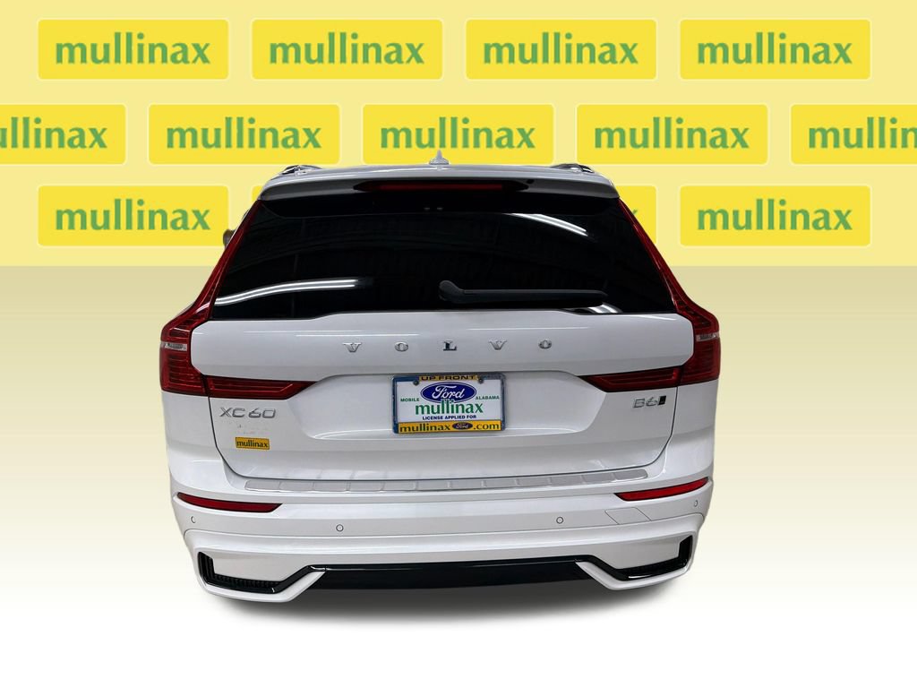 Used 2023 Volvo XC60 B6 Ultimate w/ Protection Package Premier AWD/4WD image 6