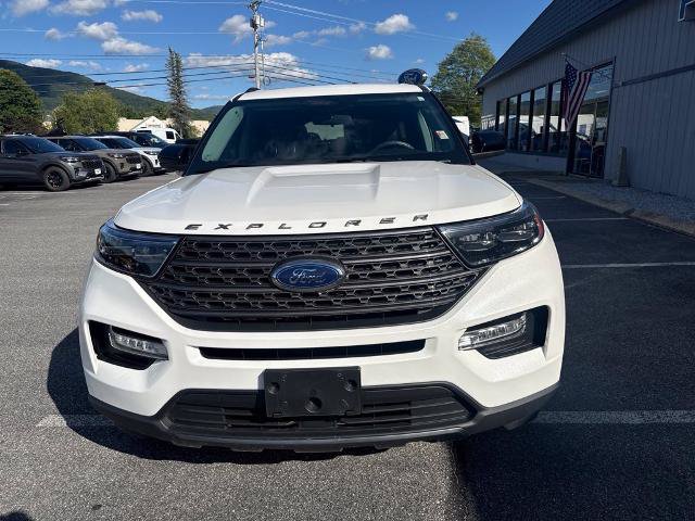 Certified 2023 Ford Explorer XLT w/ Equipment Group 202A AWD/4WD image 8