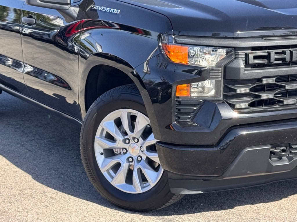 Used 2022 Chevrolet Silverado 1500 Custom image 5