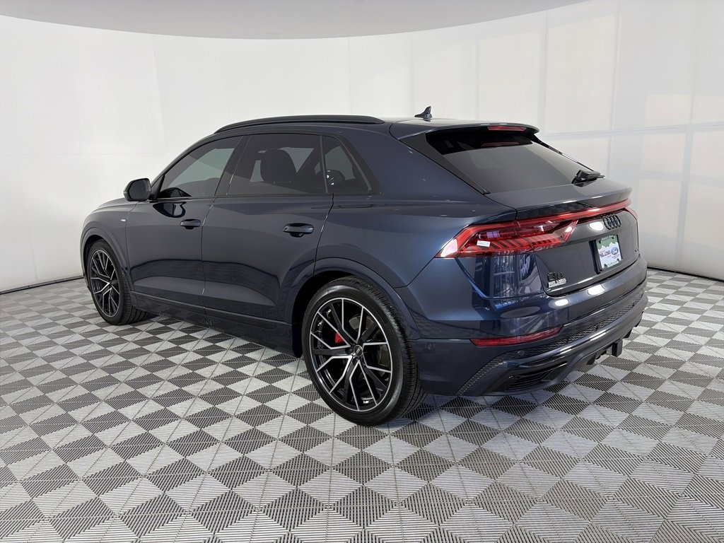 Used 2023 Audi Q8 Prestige image 5