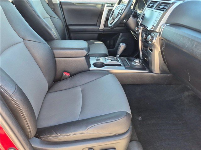 Used 2022 Toyota 4Runner SR5 Premium w/ Moonroof Package AWD/4WD image 22