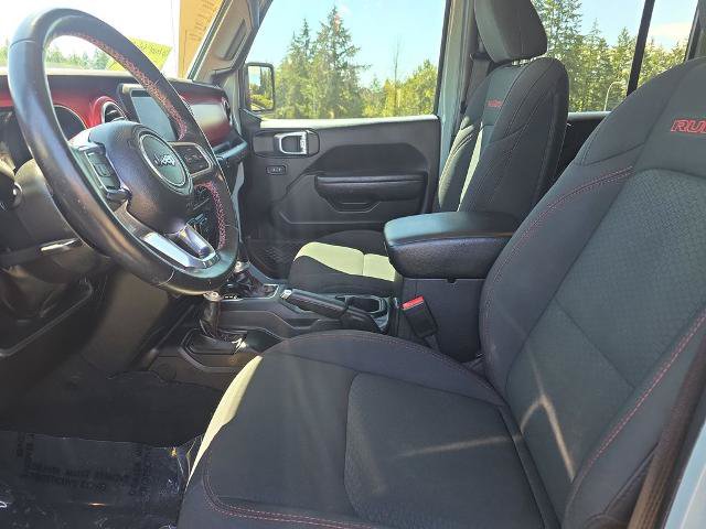 Used 2023 Jeep Wrangler Unlimited Rubicon w/ Cold Weather Group AWD/4WD image 5