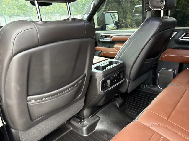 Used 2024 GMC Sierra 2500 Denali Ultimate AWD/4WD image 16