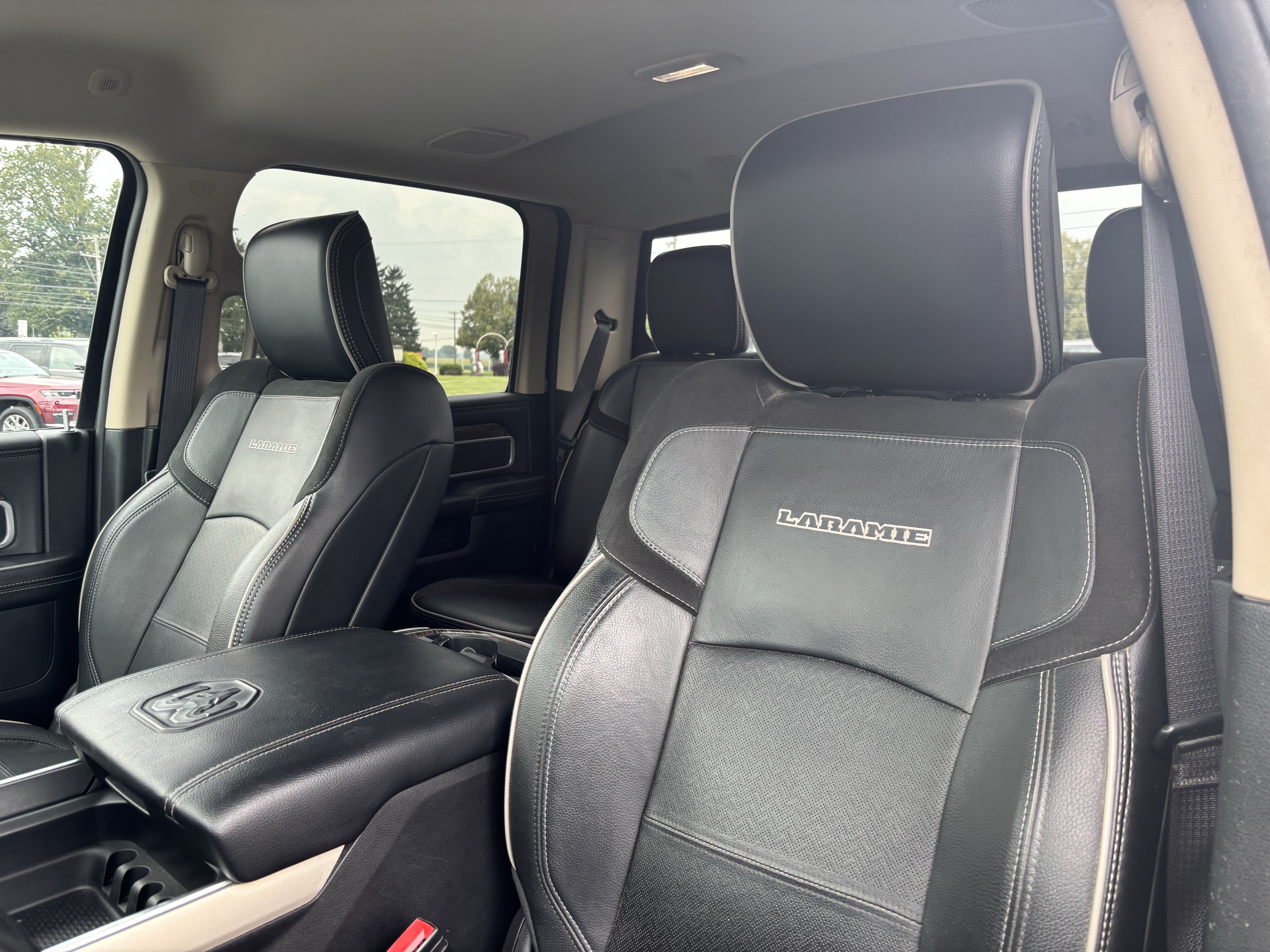 Used 2021 RAM 3500 Laramie w/ Safety Group AWD/4WD image 14