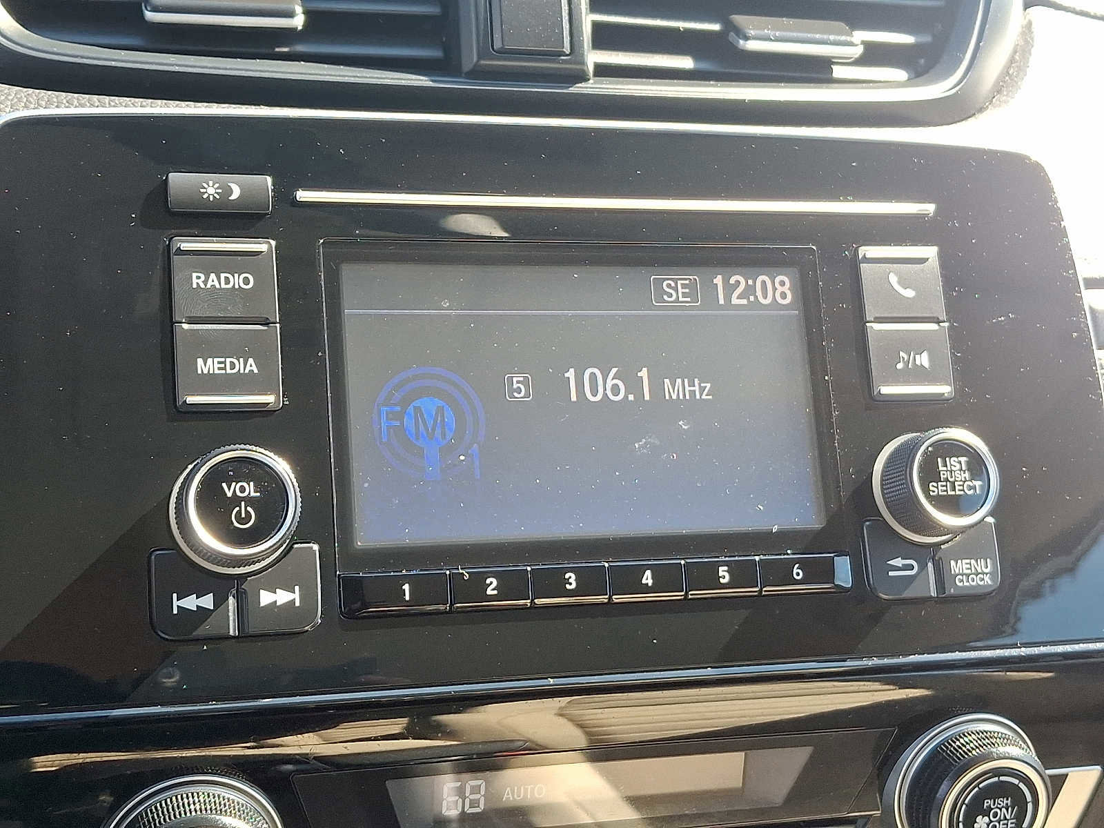 Used 2020 Honda CR-V LX image 16