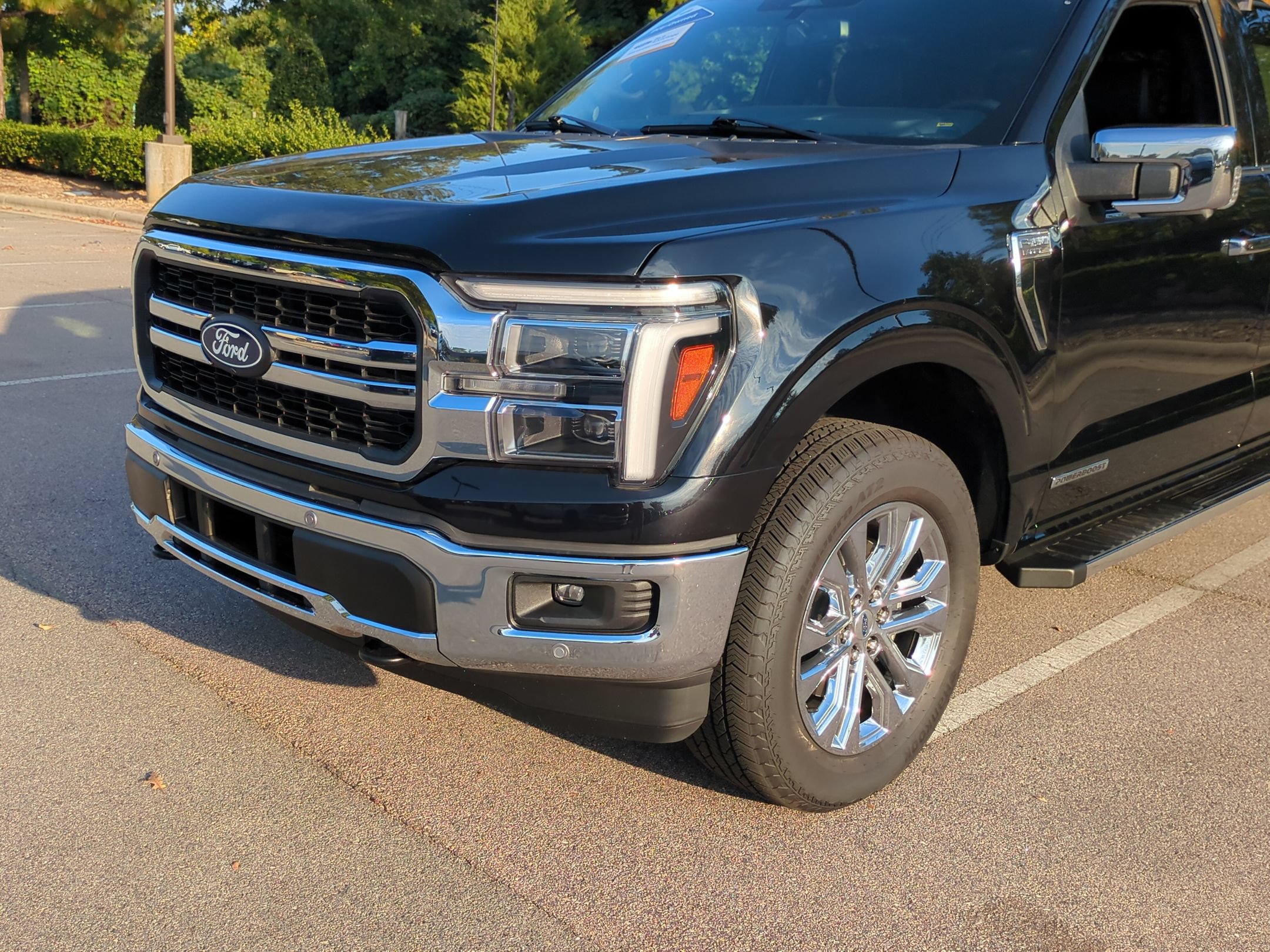Certified 2025 Ford F150 Lariat w/ Equipment Group 502A High AWD/4WD image 10