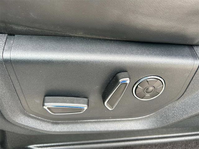 Certified 2020 Ford F150 Platinum w/ Equipment Group 701A Luxury image 30