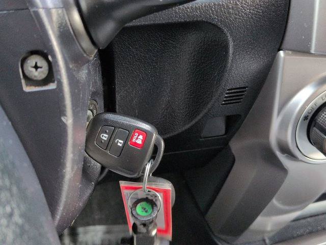 Used 2021 Toyota 4Runner SR5 RWD image 15