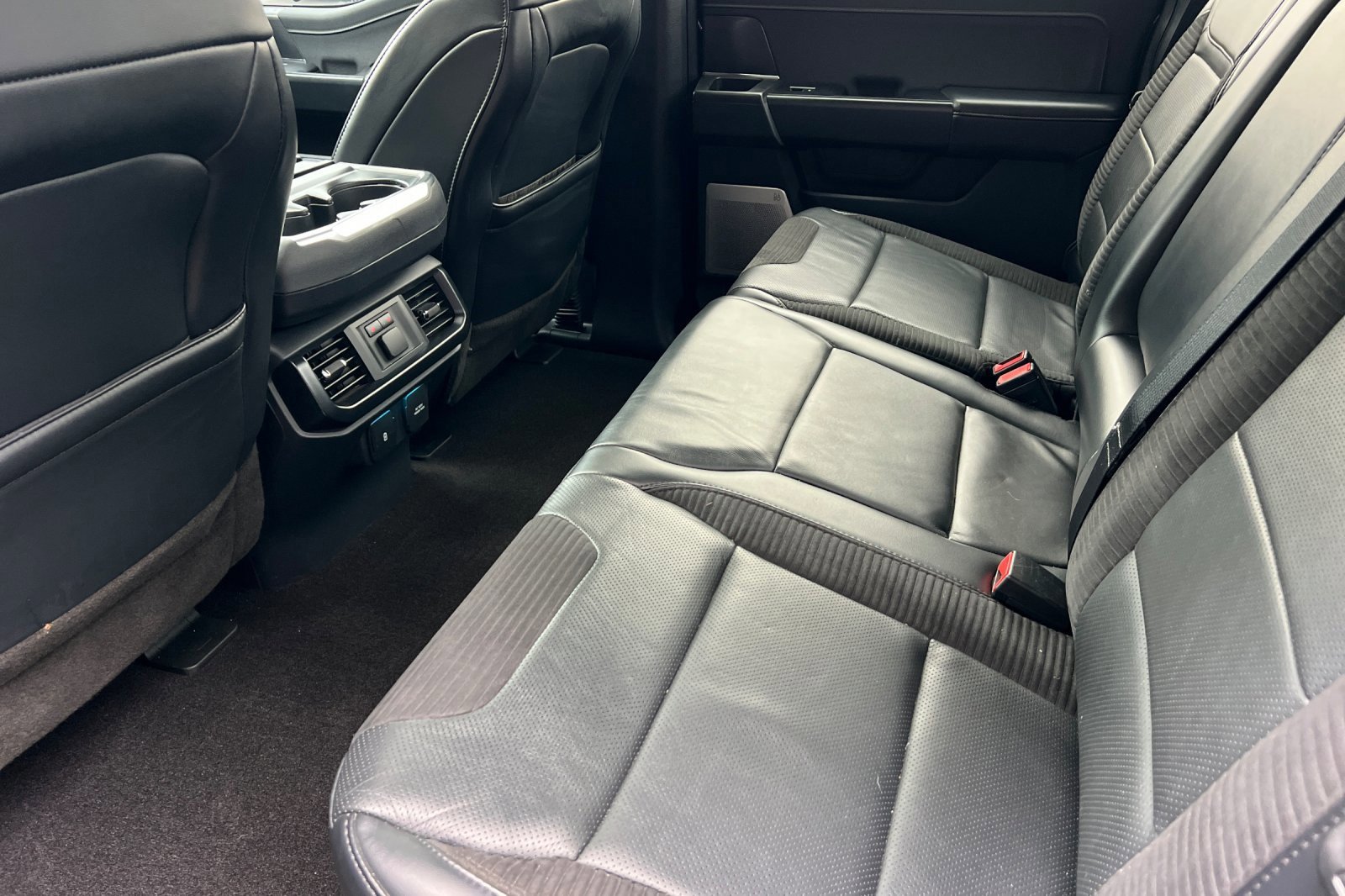 Certified 2022 Ford F150 Raptor w/ Equipment Group 801A High image 12