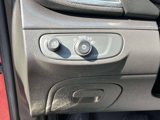 Used 2018 Buick Encore Preferred FWD image 29