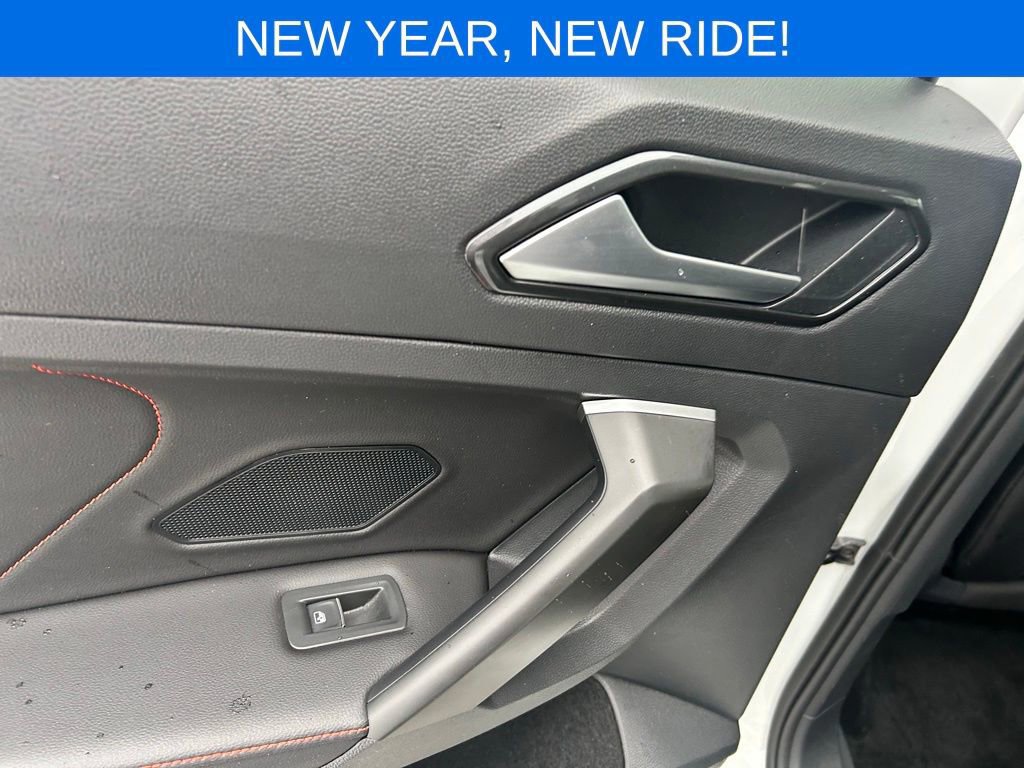 Used 2024 Volkswagen Tiguan Wolfsburg Edition image 19