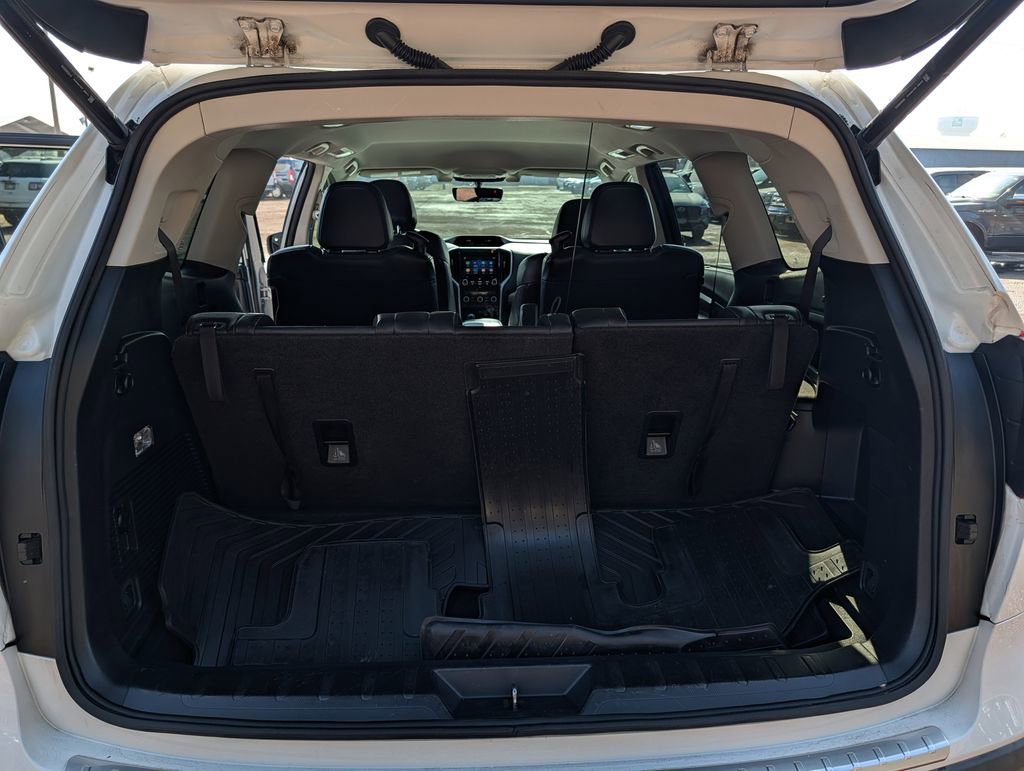 Used 2020 Subaru Ascent Limited w/ Popular Package #2A image 11