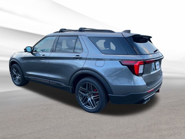 Certified 2025 Ford Explorer ST image 5