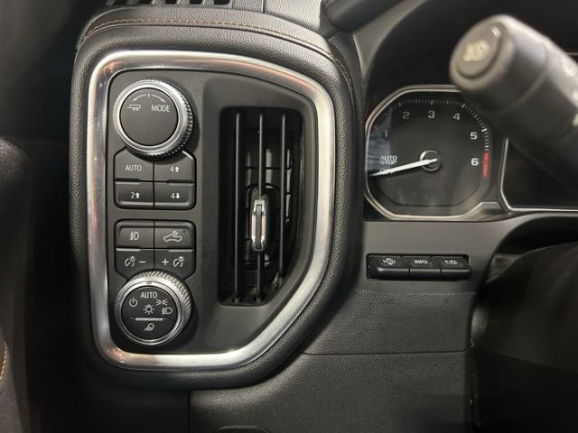 Used 2020 GMC Sierra 1500 AT4 w/ AT4 Premium Package AWD/4WD image 28