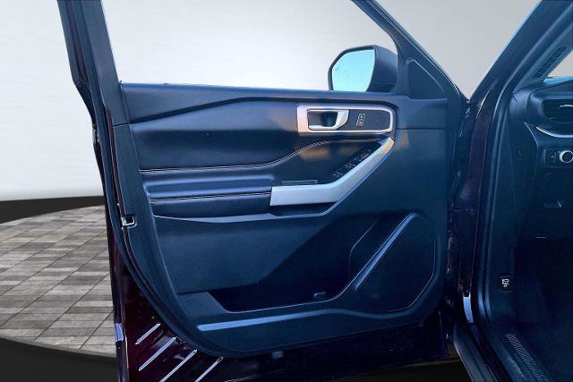 Certified 2022 Ford Explorer XLT image 27