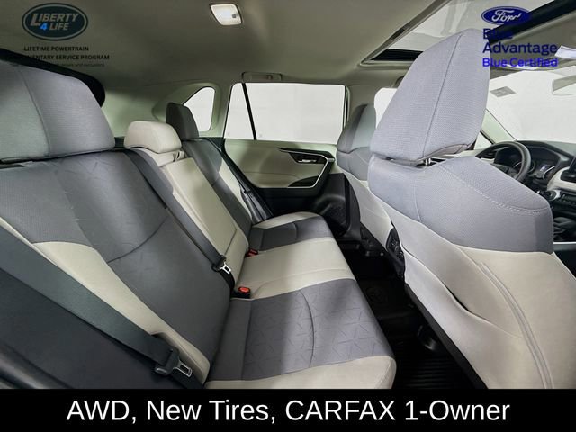 Used 2022 Toyota RAV4 XLE image 25