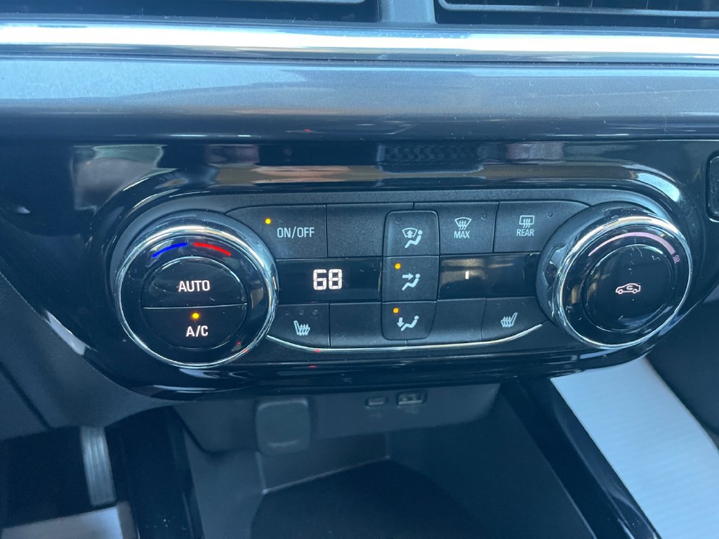 Used 2024 Chevrolet Trax ACTIV FWD image 28