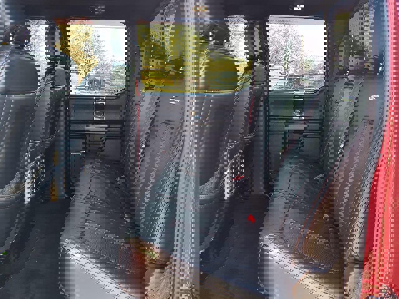 Certified 2020 Ford F450 Platinum w/ FX4 Off-Road Package image 12