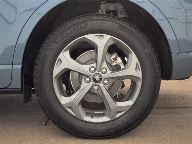 Certified 2024 Ford Escape ST-Line Select w/ Tech Pack #2 AWD/4WD image 12