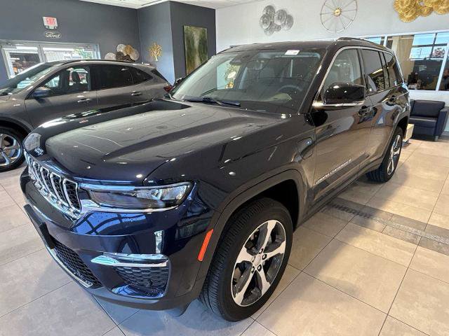 Used 2023 Jeep Grand Cherokee 4WD 4xe w/ Luxury Tech Group II image 7