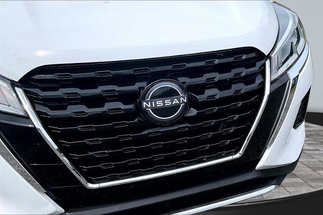 Used 2023 Nissan Kicks S w/ Interior Electronics Package FWD image 28