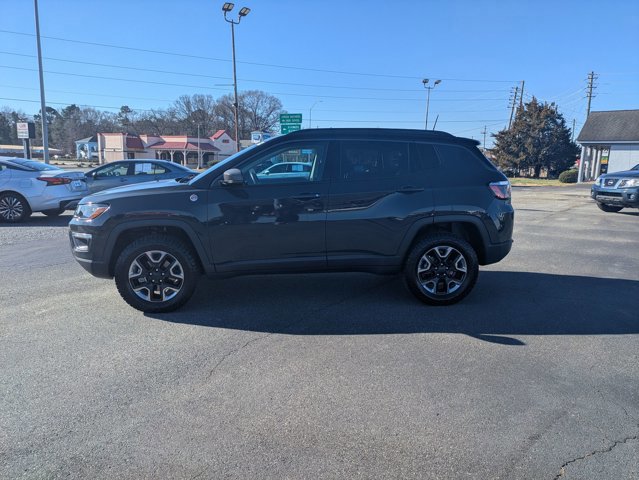Used 2018 Jeep Compass Trailhawk w/ Leather Interior Group image 2