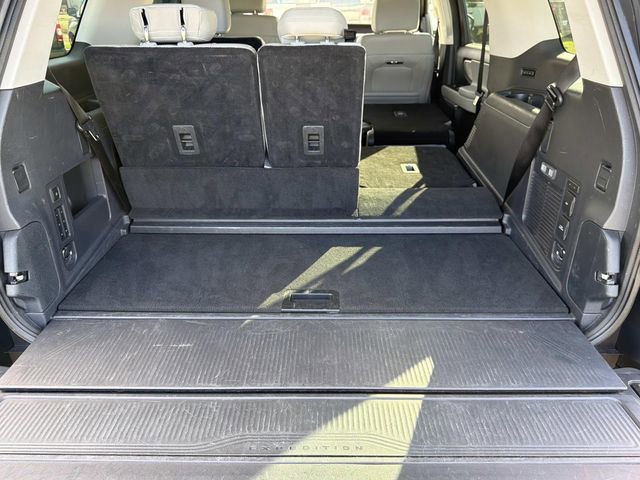 Certified 2025 Ford Expedition Active AWD/4WD image 24