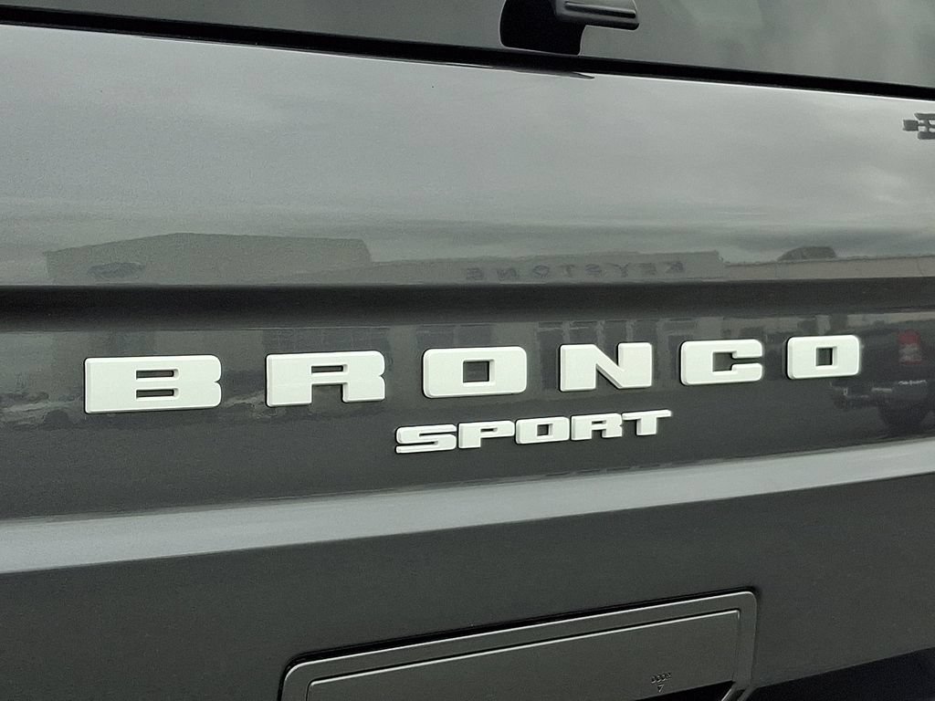 Certified 2024 Ford Bronco Sport Outer Banks w/ Tech Package AWD/4WD image 34