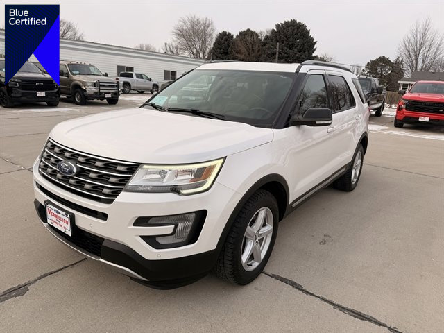 Certified 2017 Ford Explorer XLT w/ Equipment Group 202A