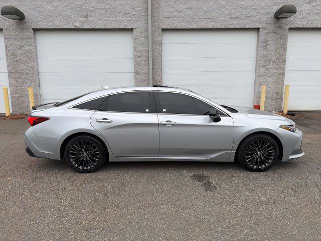 Used 2020 Toyota Avalon XSE w/ All Weather Liner Package image 5