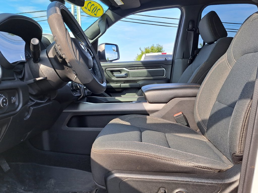 Used 2022 RAM 1500 Big Horn AWD/4WD image 14
