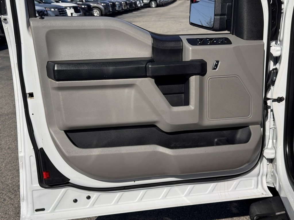 Certified 2017 Ford F150 XL w/ Equipment Group 101A Mid image 15