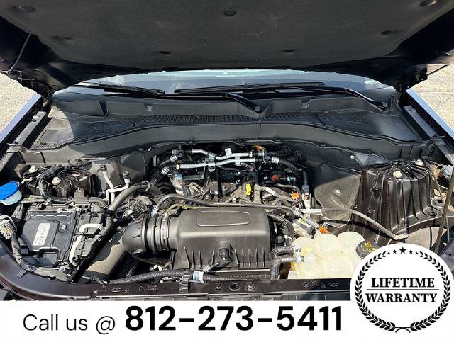 Certified 2023 Ford Explorer XLT w/ Equipment Group 202A AWD/4WD image 31