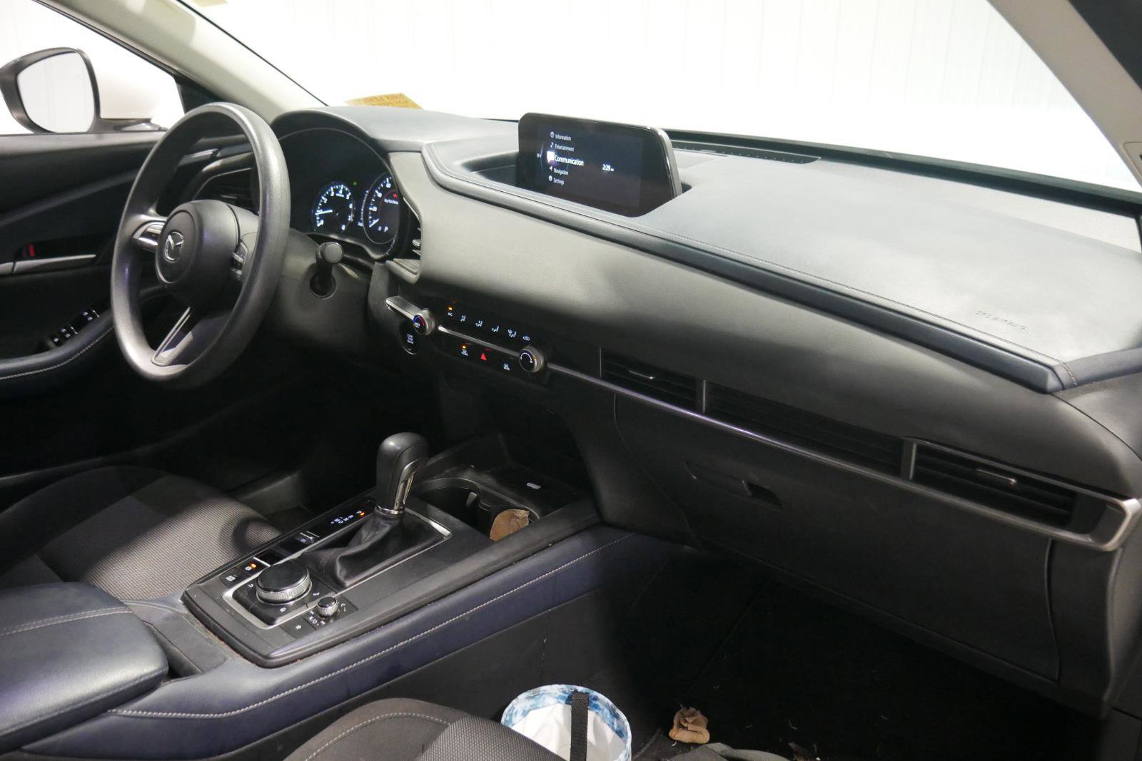 Used 2021 MAZDA CX-30 FWD 2.5 S image 12