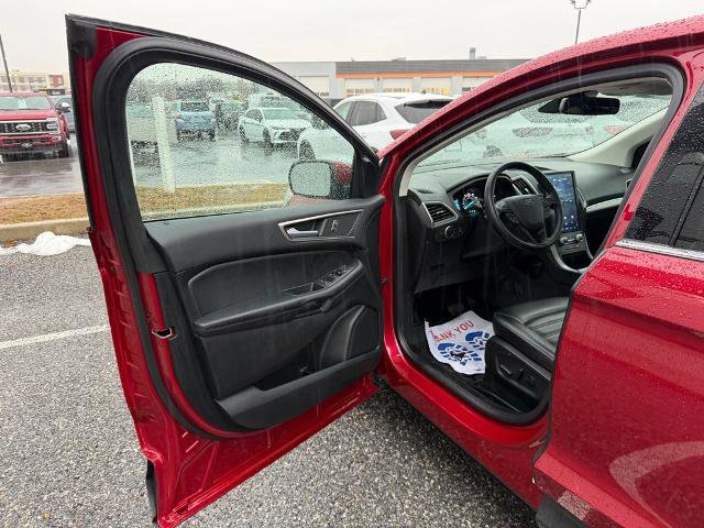 Certified 2022 Ford Edge SEL w/ Convenience Package image 10
