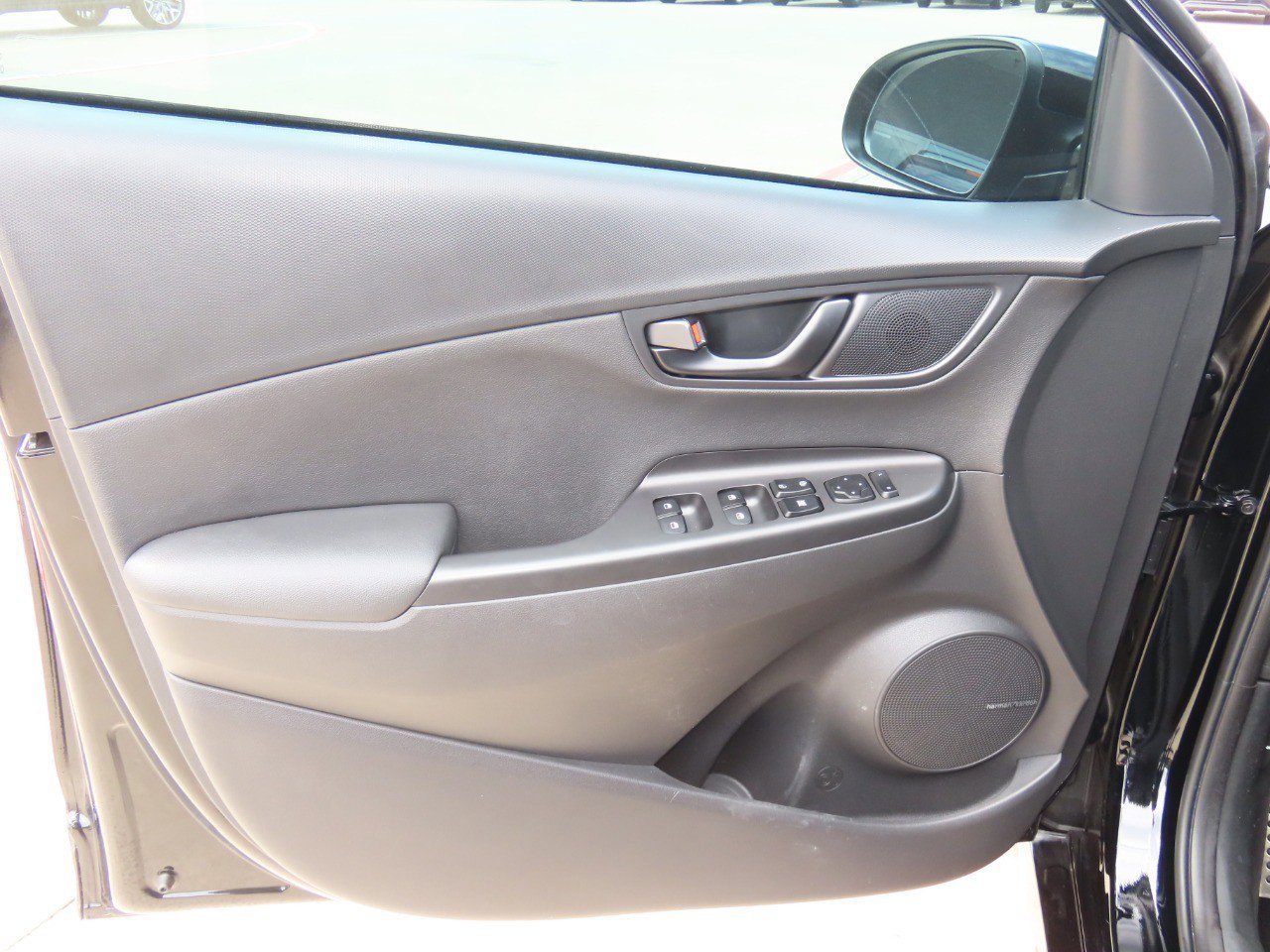 Used 2023 Hyundai Kona N image 24