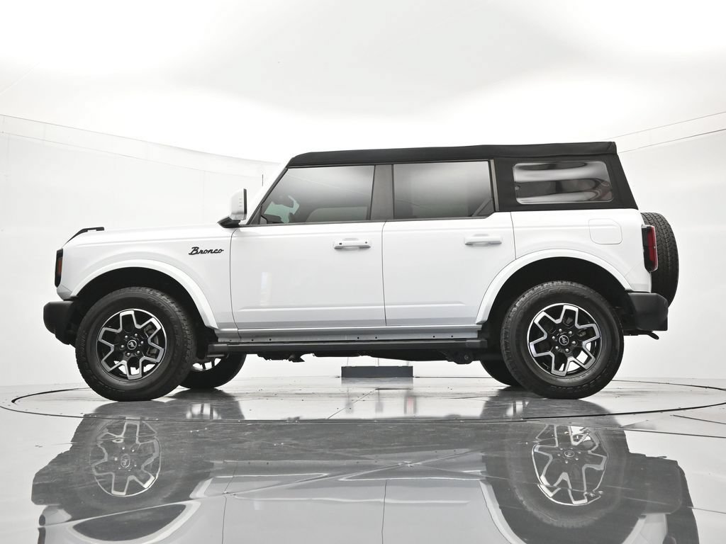 Certified 2024 Ford Bronco Outer Banks AWD/4WD image 44