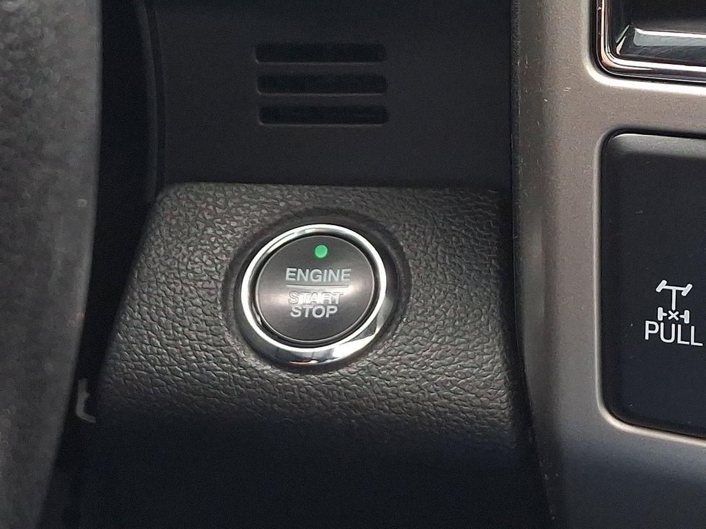 Certified 2019 Ford F150 Lariat AWD/4WD image 25