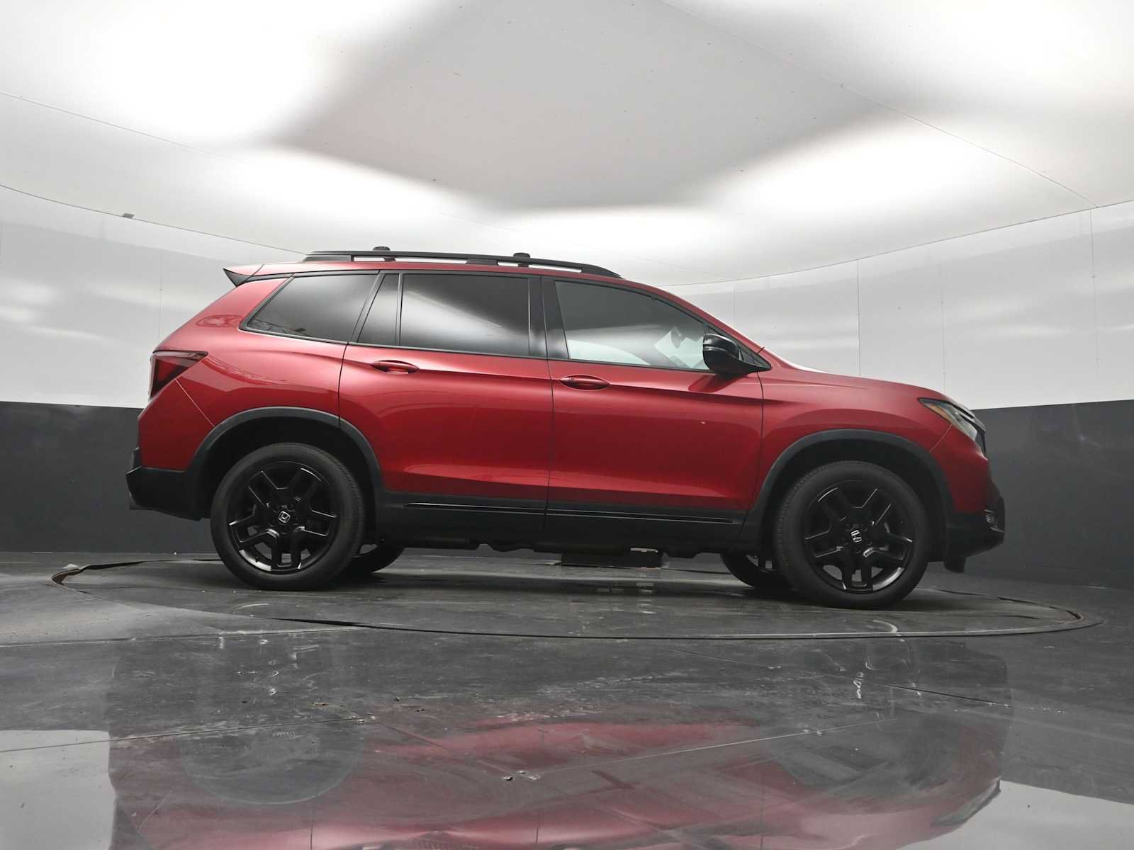 Used 2024 Honda Passport Black Edition image 25