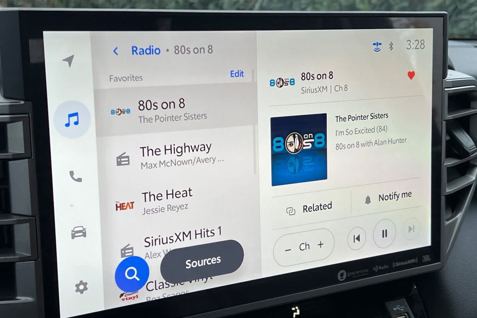 Used 2023 Toyota Tundra Limited image 17