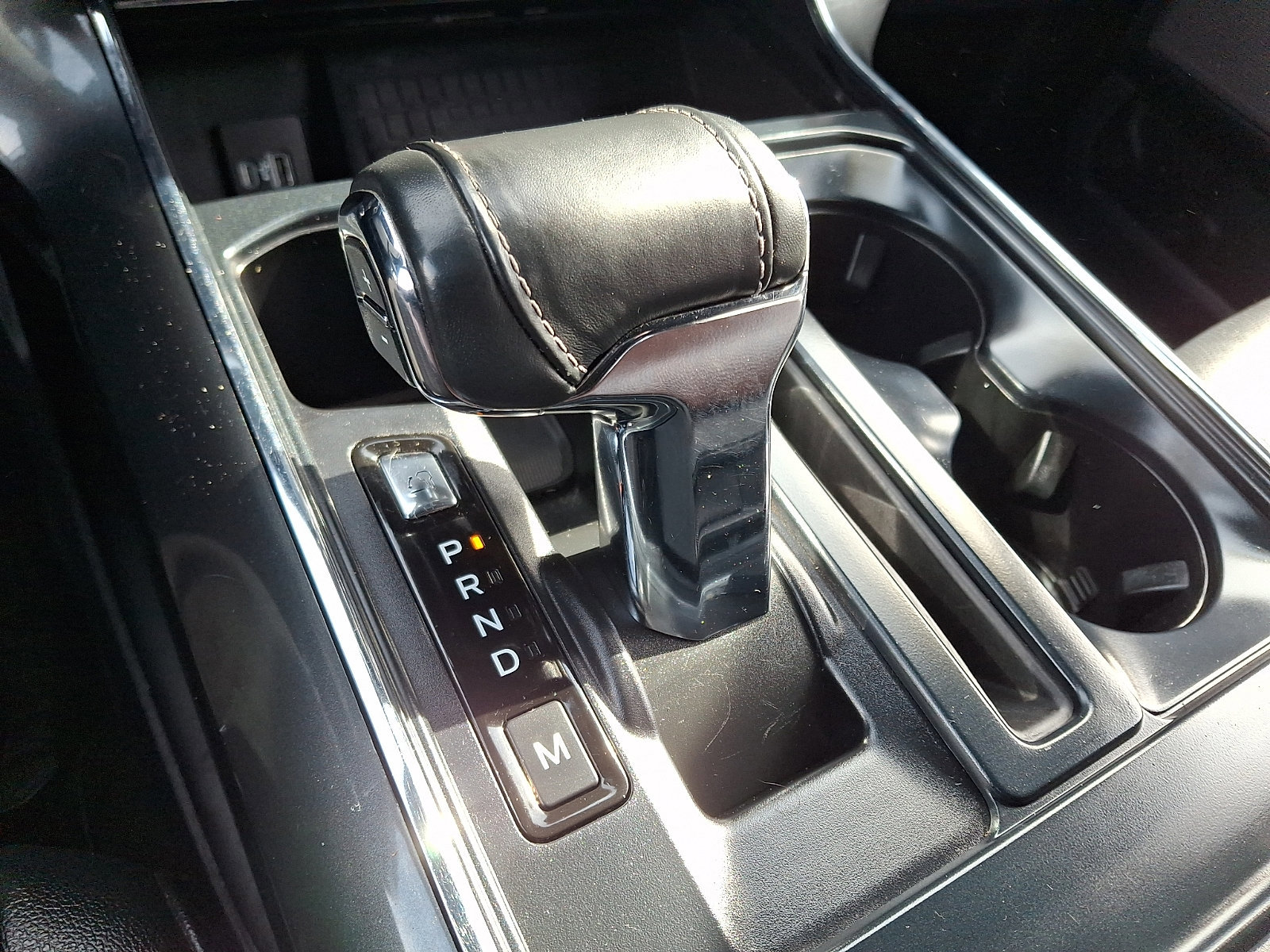 Certified 2022 Ford F150 Lariat w/ Equipment Group 502A High image 22