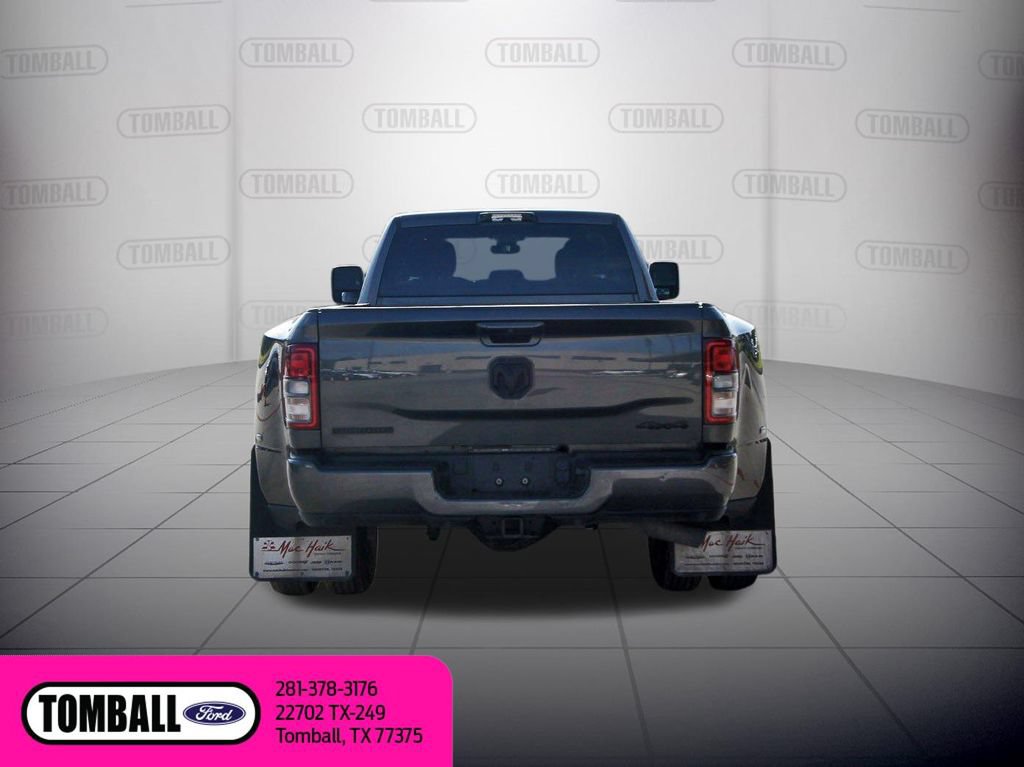 Used 2024 RAM 3500 Big Horn w/ Night Edition AWD/4WD image 7