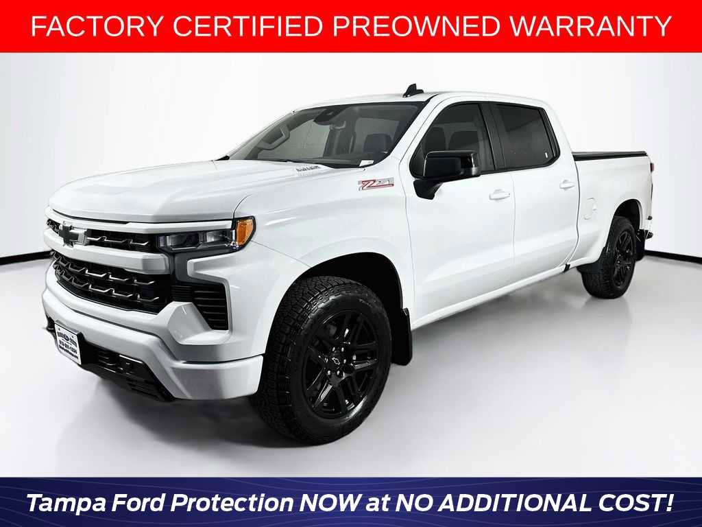 Used 2024 Chevrolet Silverado 1500 RST w/ Z71 Off-Road Package AWD/4WD image 1