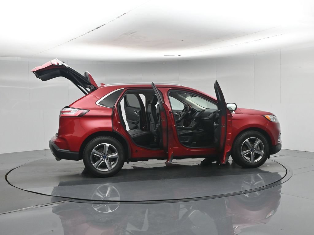 Certified 2020 Ford Edge SEL w/ Convenience Package FWD image 5