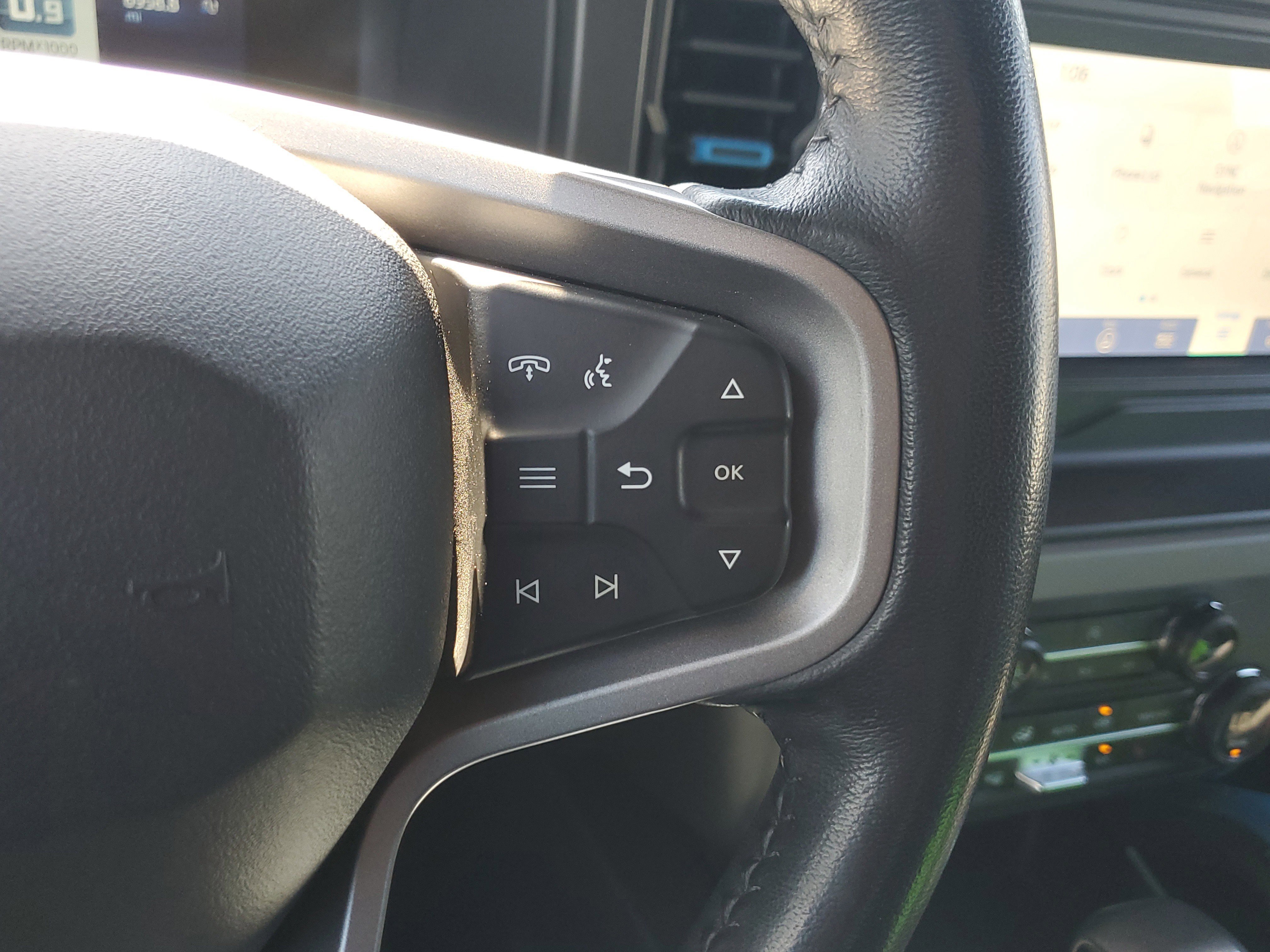 Certified 2023 Ford Bronco Black Diamond image 23