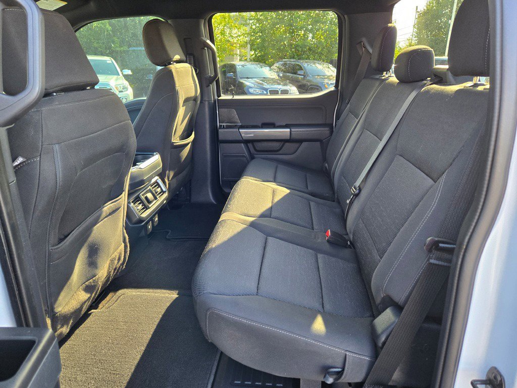 Certified 2022 Ford F150 XLT w/ Equipment Group 302A High image 15