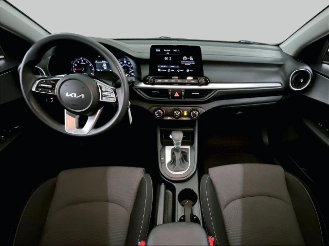 Used 2023 Kia Forte LXS w/ LXS Technology Package FWD image 14