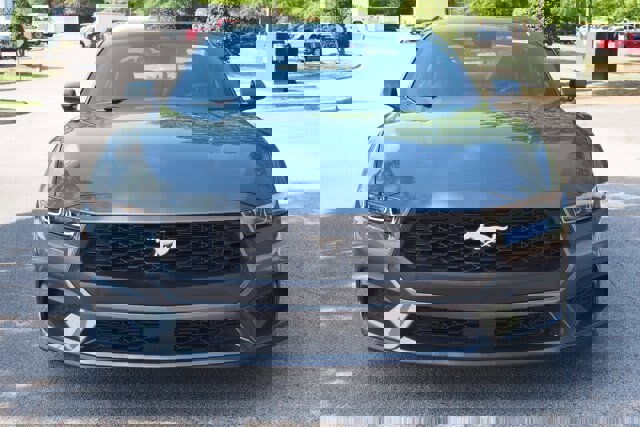 Certified 2025 Ford Mustang Coupe image 8