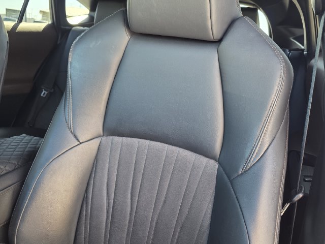 Used 2021 Toyota Venza XLE AWD/4WD image 14