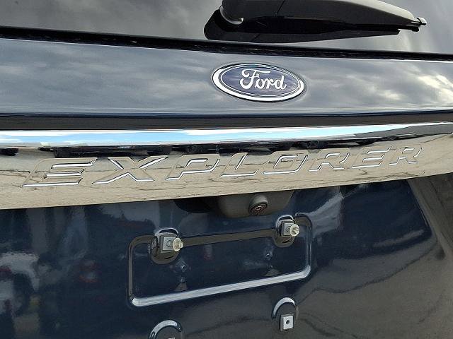 Certified 2024 Ford Explorer XLT w/ Equipment Group 202A image 30